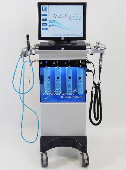 Hydra Facial